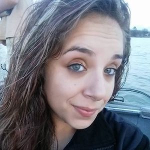 Meet your Posher, Jenifer